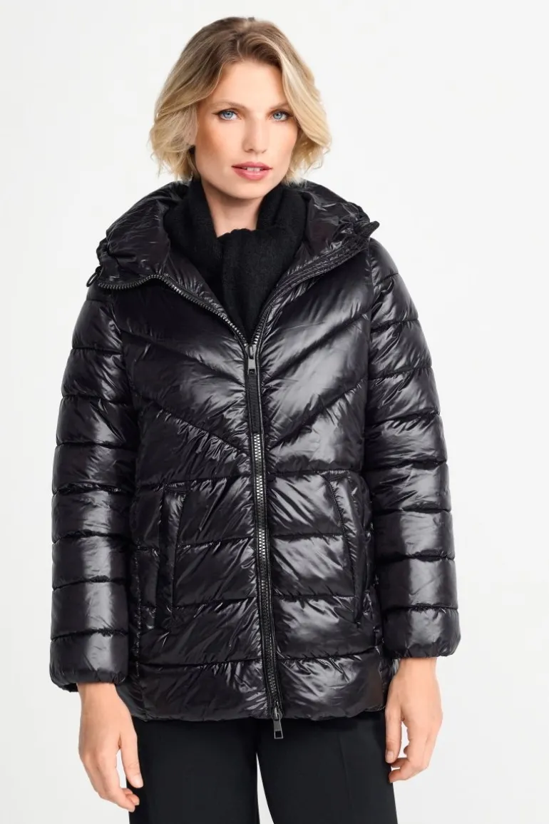 Glänzende Steppjacke