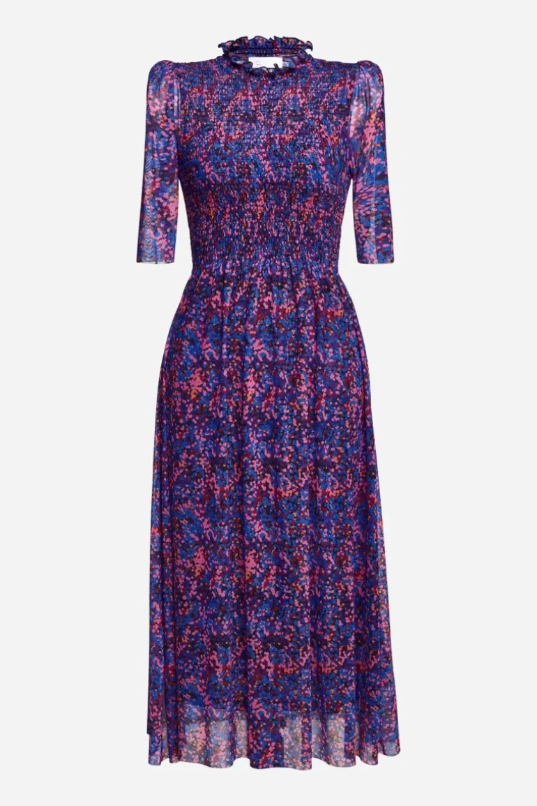 Meshkleid Mit Rüschenkragen